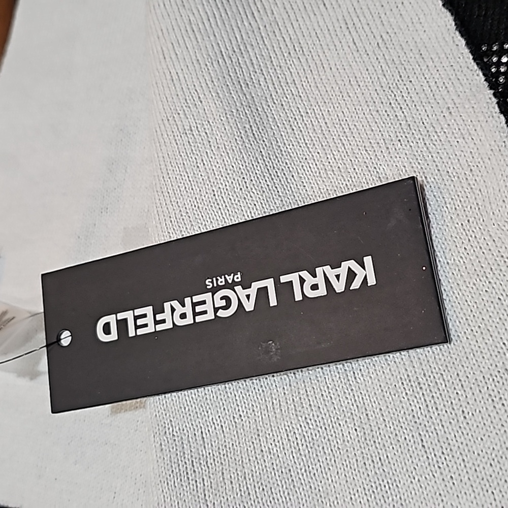 NWT KARL LAGERFELD 68"x12" SCARF - Picture 5 of 6